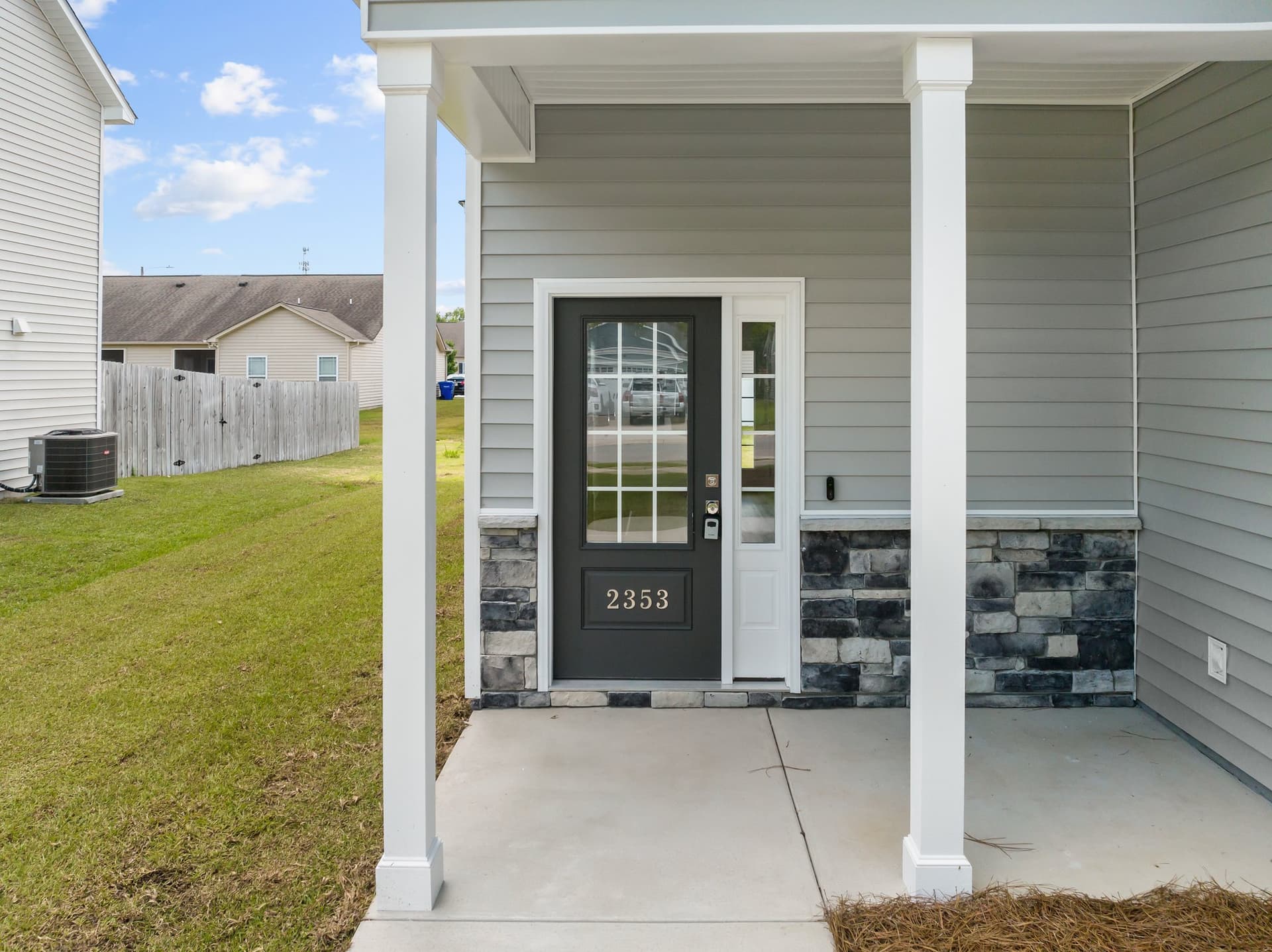 2353 Great Laurel Court photo 4