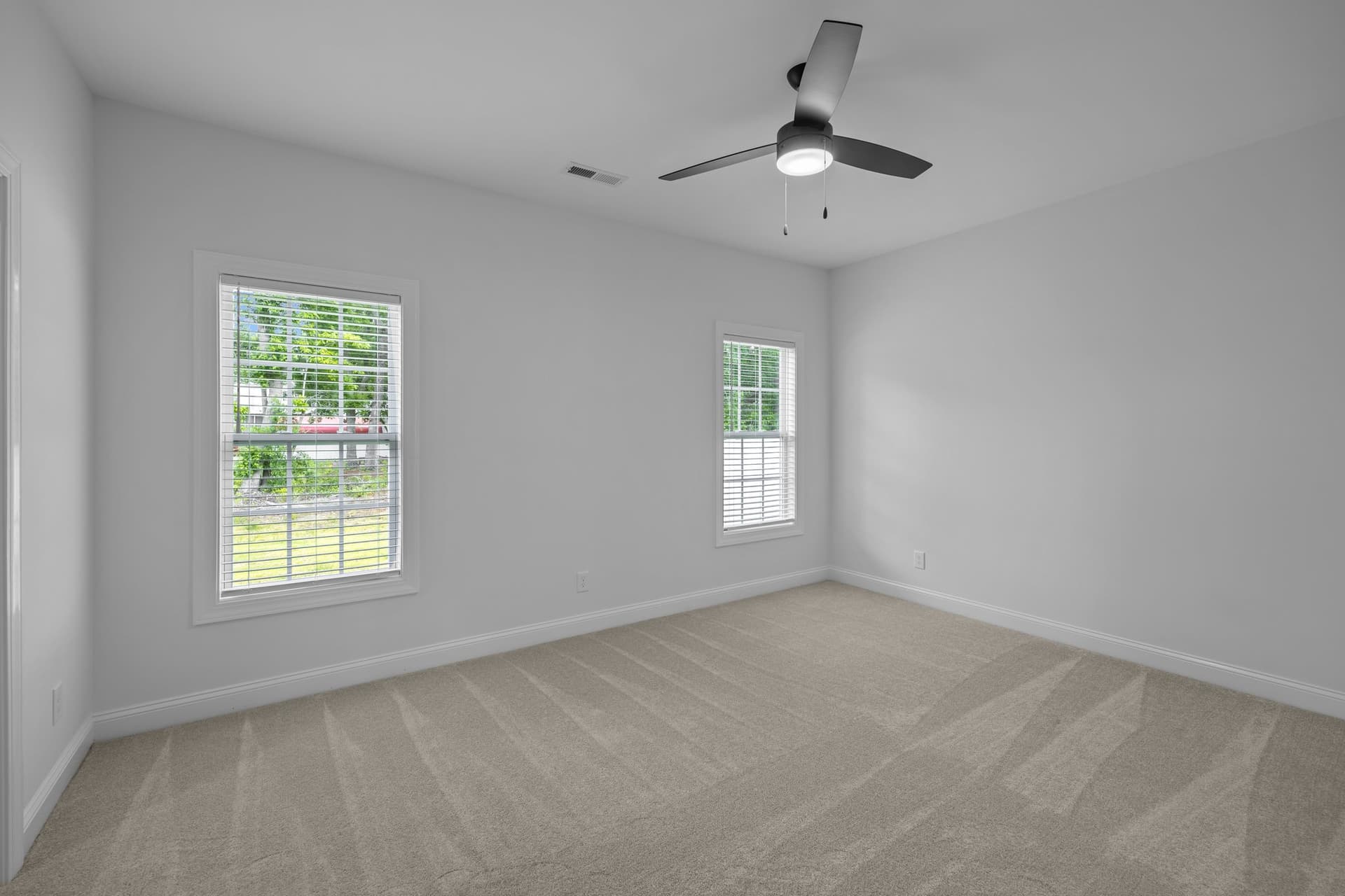 2354 Great Laurel Court photo 8