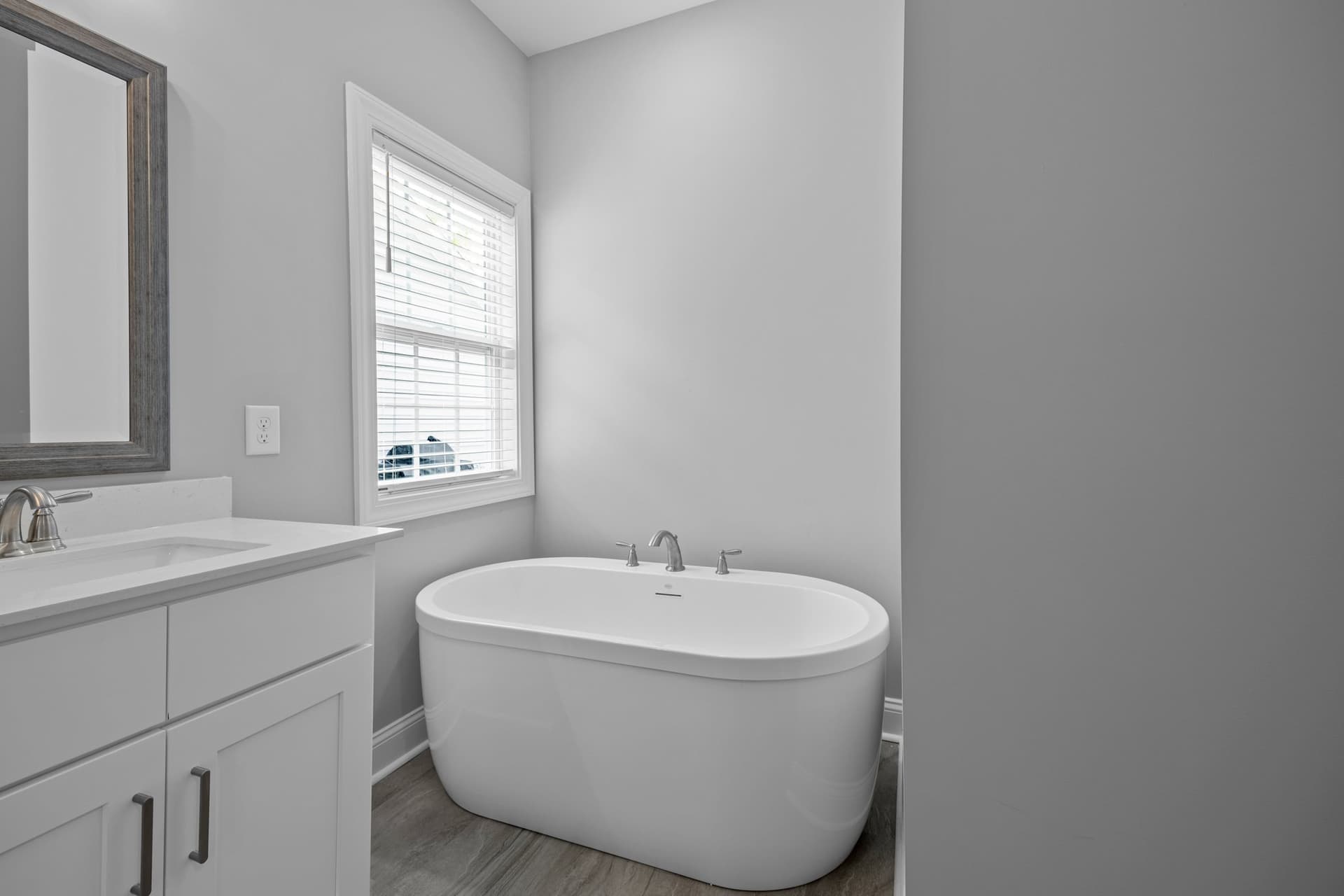 2354 Great Laurel Court photo 9