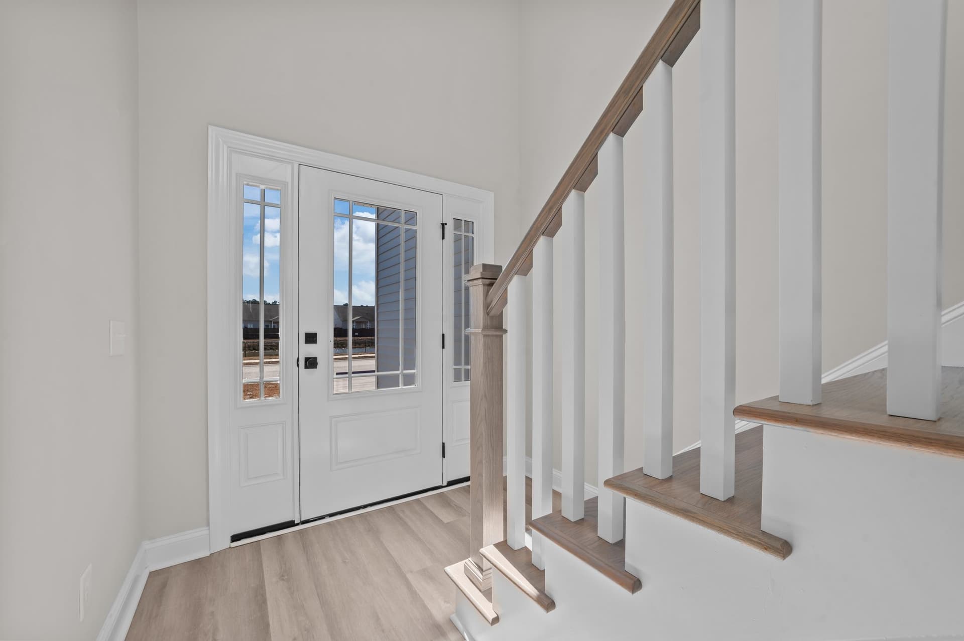 2362 Great Laurel Court photo 4