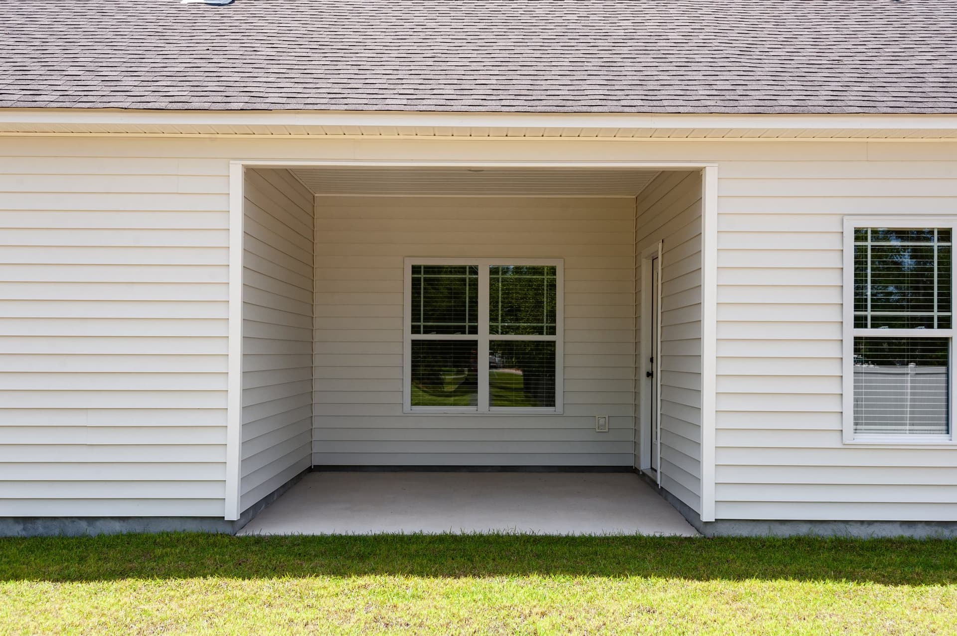 2366 Great Laurel Court photo 4