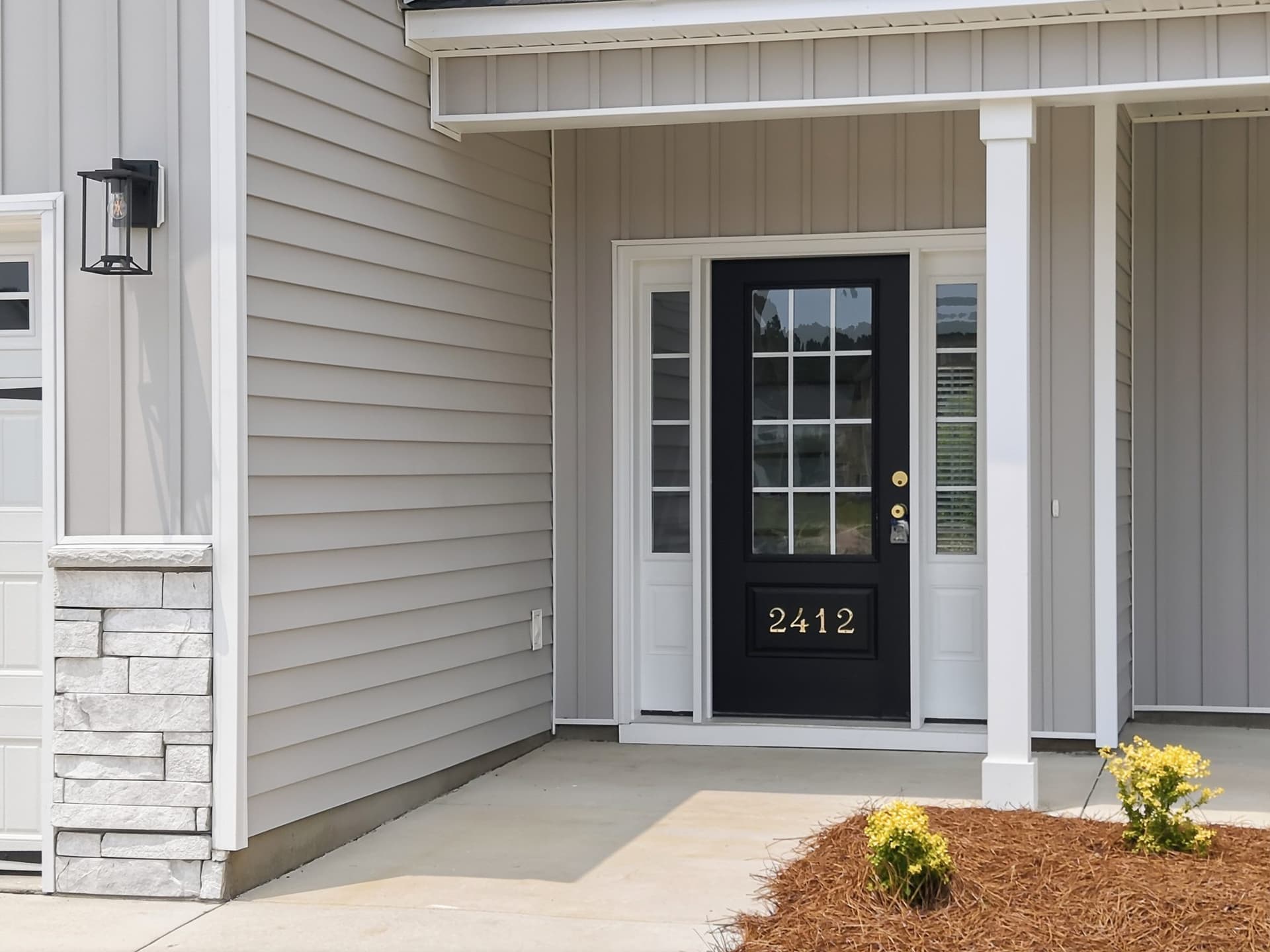 2412 Great Laurel Court photo 6