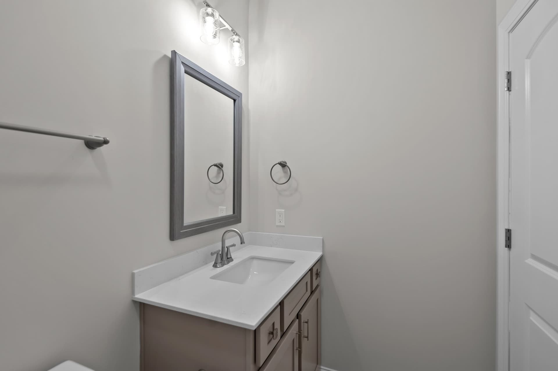 325 Mangrove Court photo 9