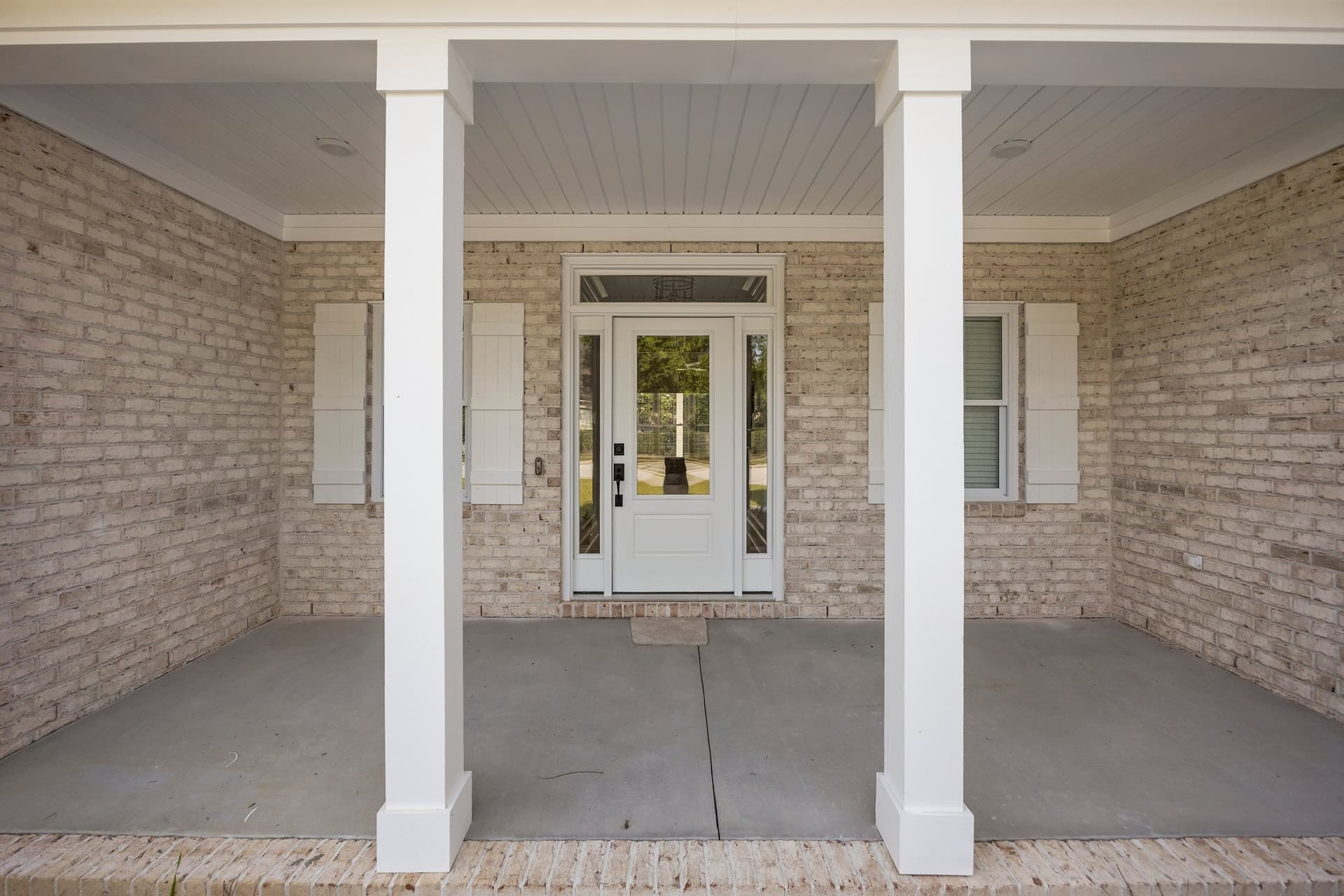 4105 Dunhagan Road photo 2