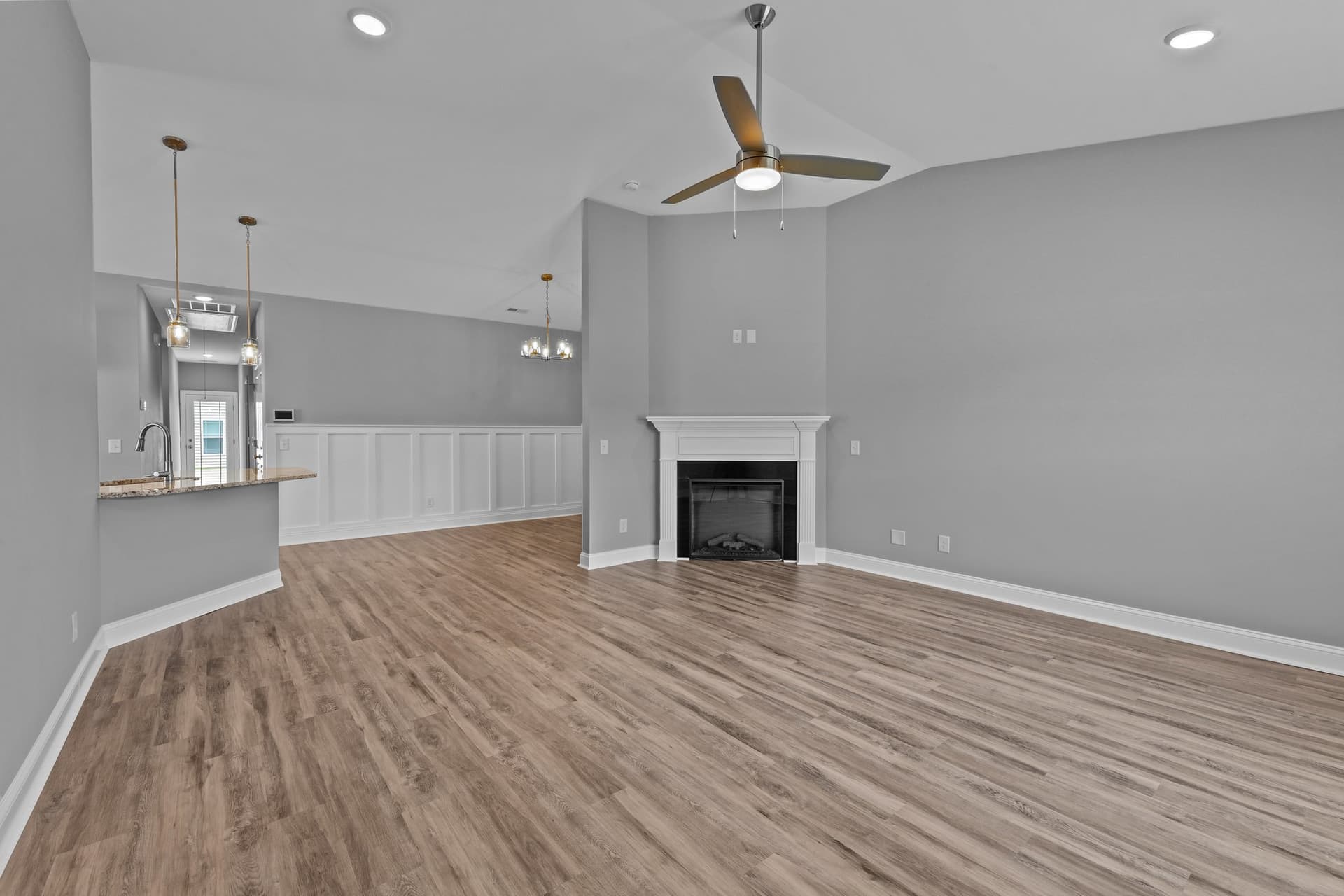 4500 Laurel Ridge Drive Unit A photo 5