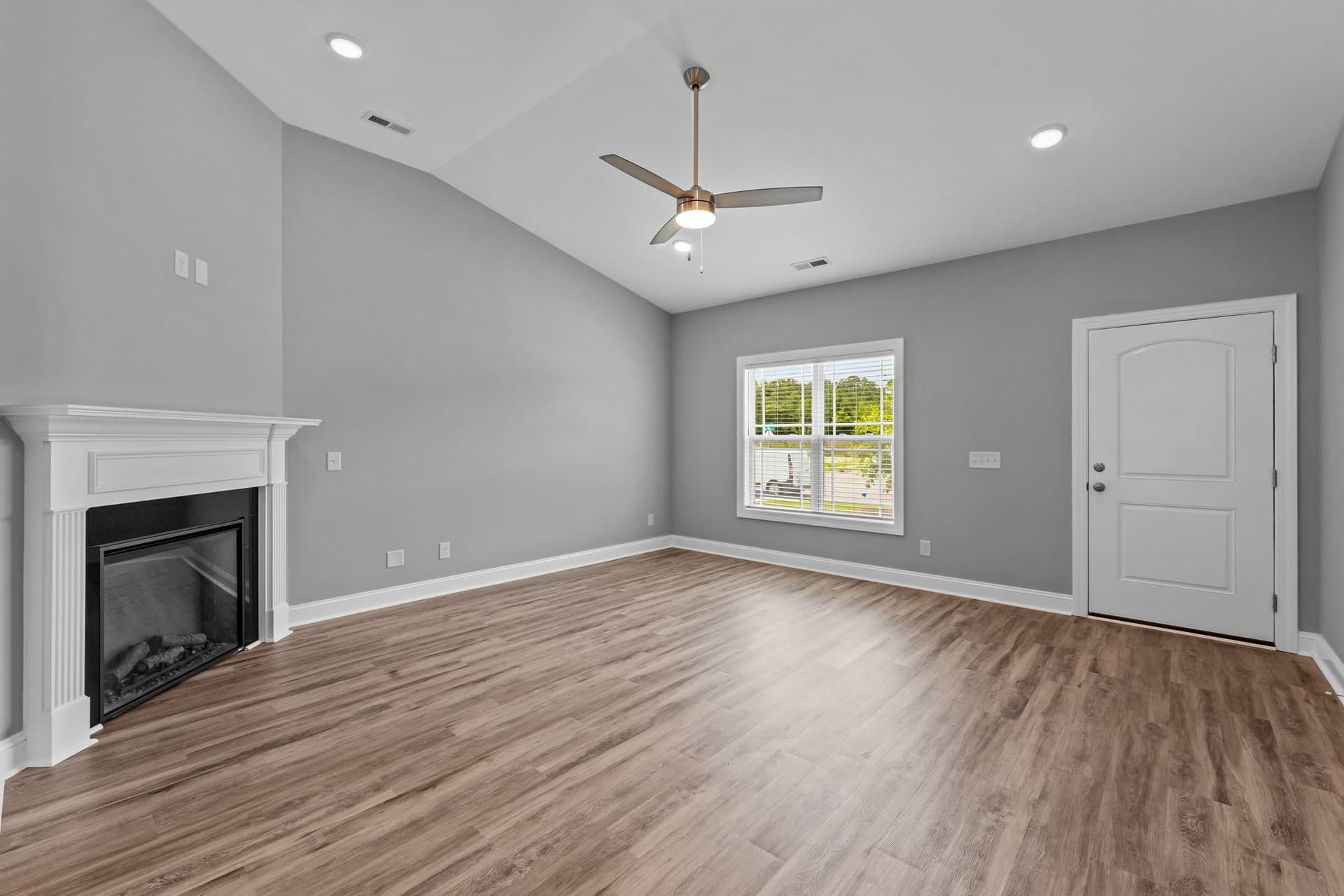 4500 Laurel Ridge Drive Unit A photo 8