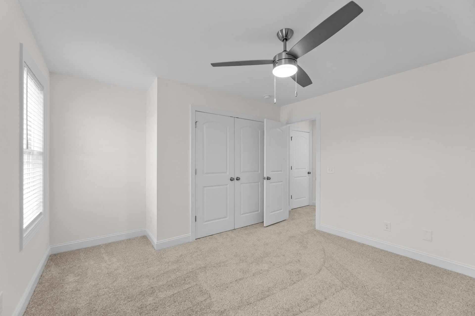 4504 Laurel Ridge Drive Unit A photo 4