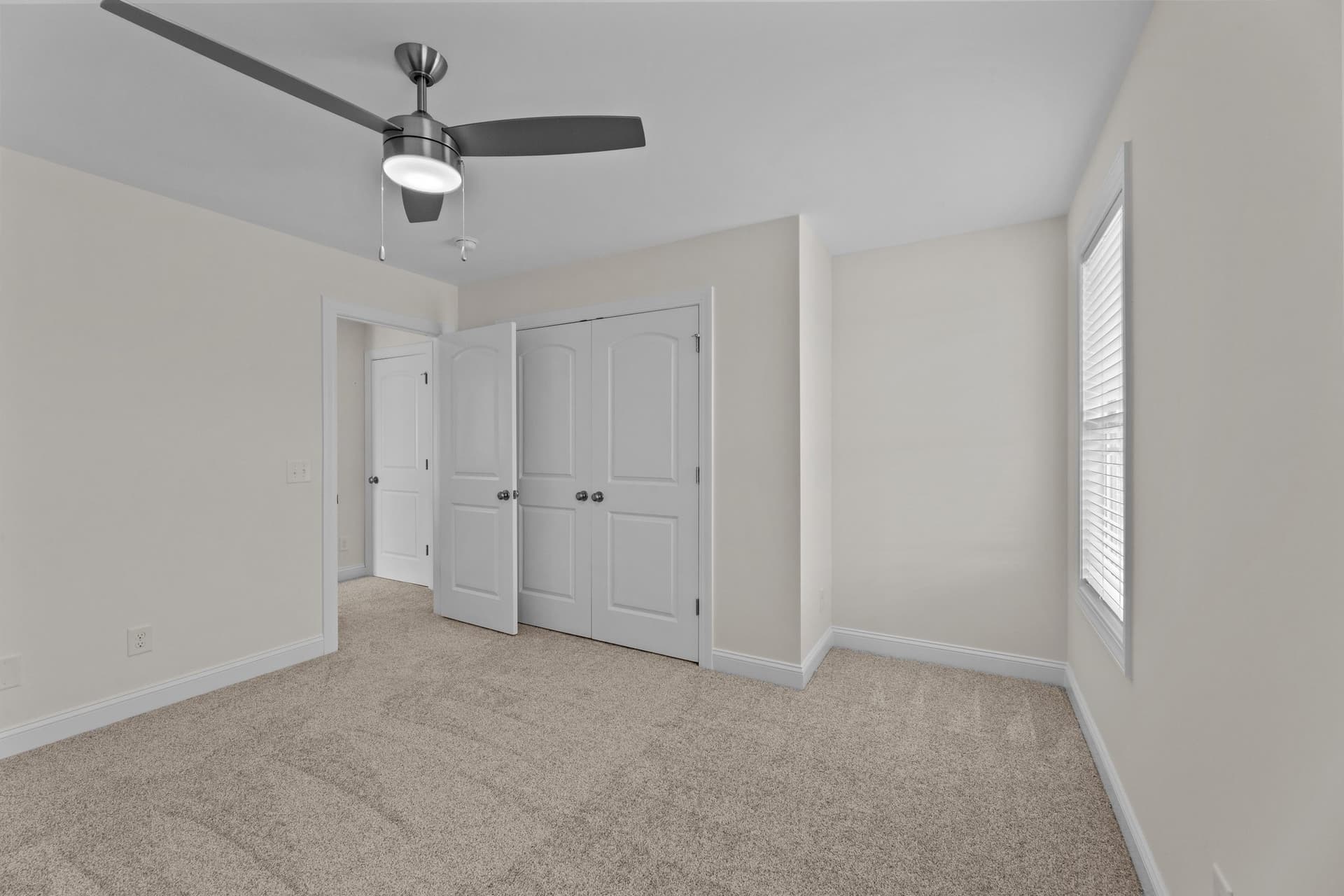 4504 Laurel Ridge Drive Unit B photo 7
