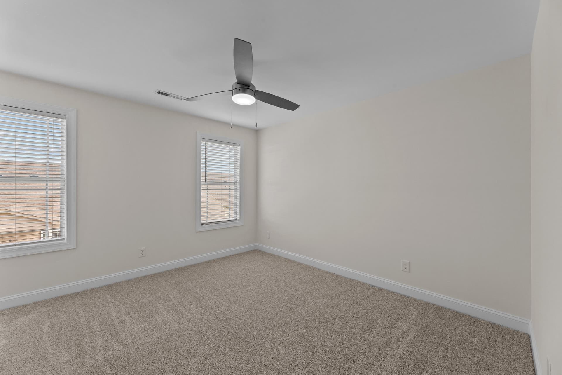 4504 Laurel Ridge Drive Unit B photo 6
