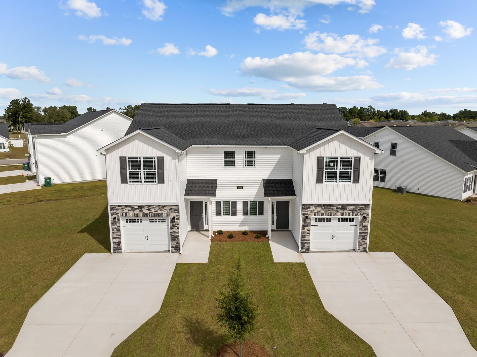 4506 Laurel Ridge Drive Unit B photo 2