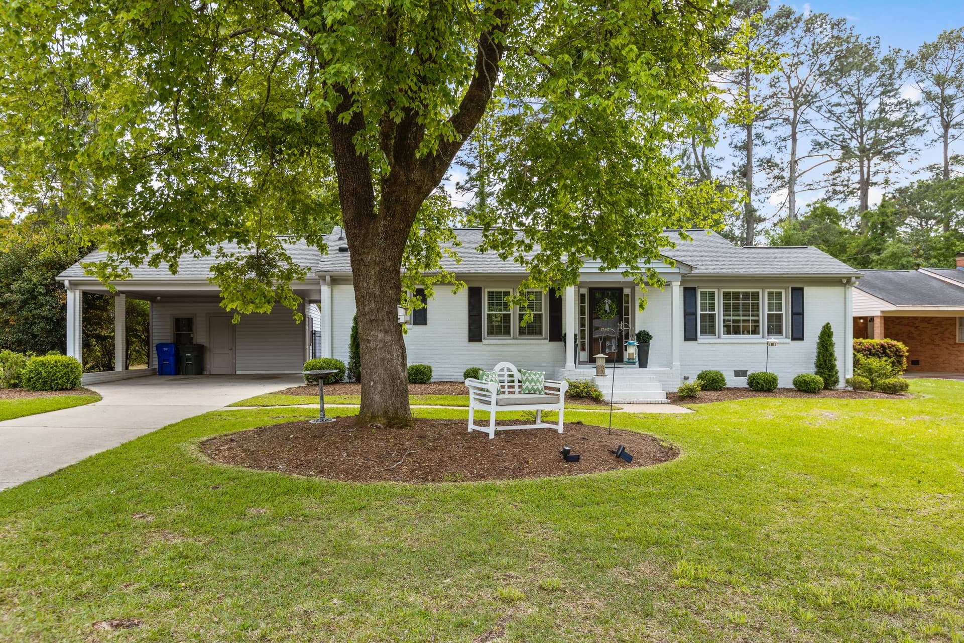 1743 Beaumont Circle exterior