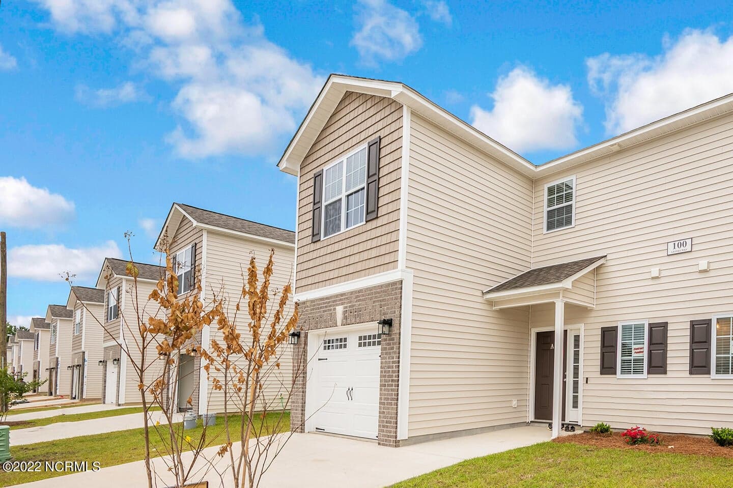 3516 Richter Way Unit A And B exterior