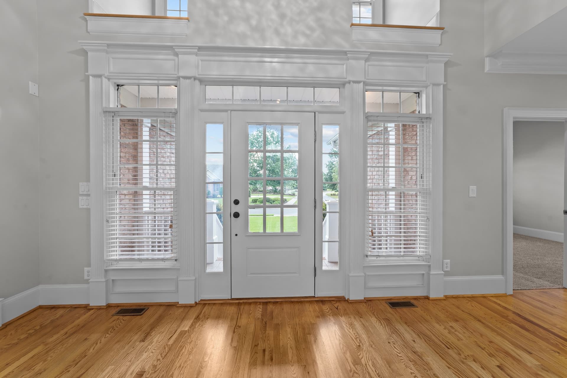 301 Slaney Loop interior 8