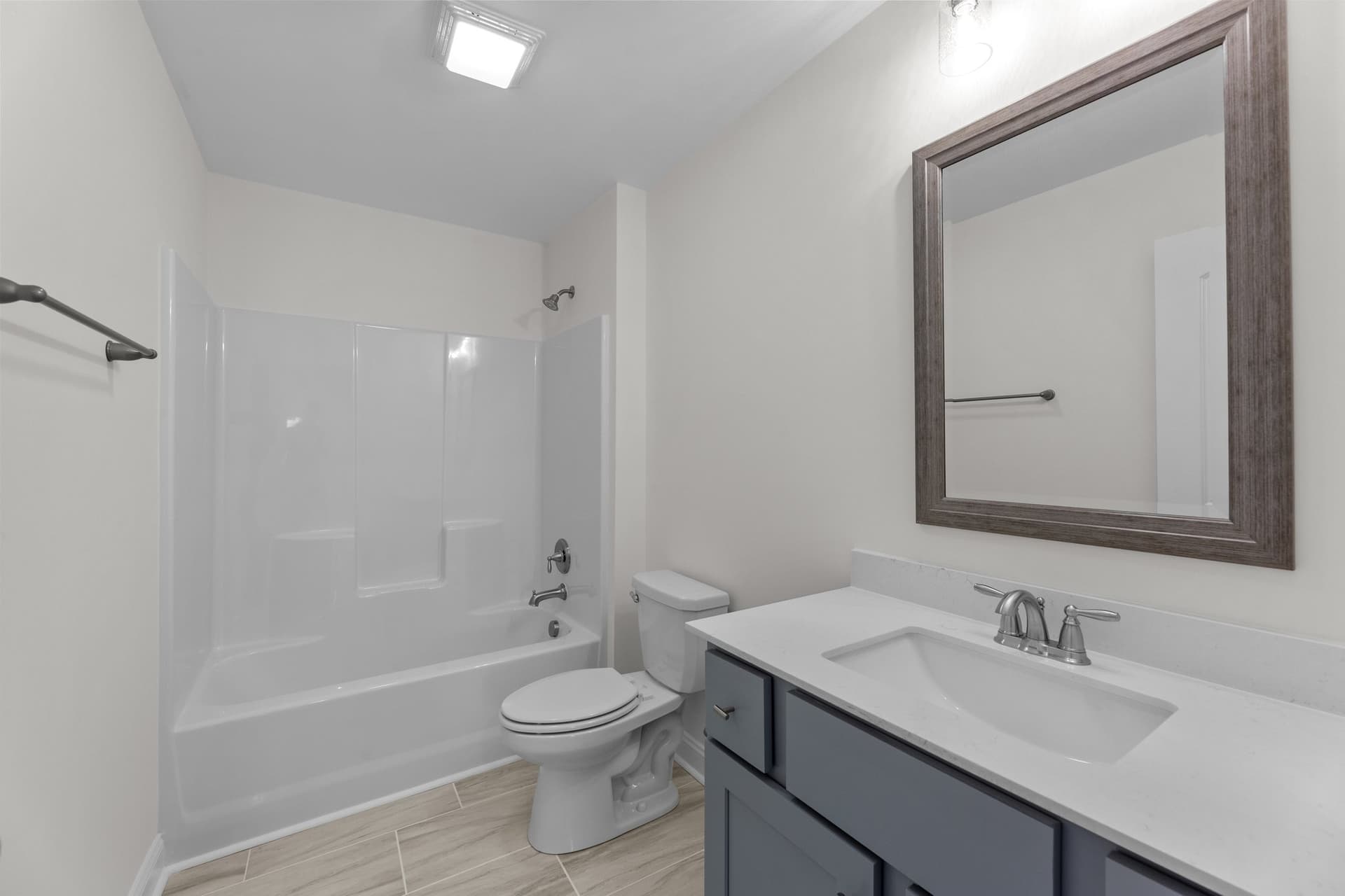 2604 A Nexus Drive interior 8