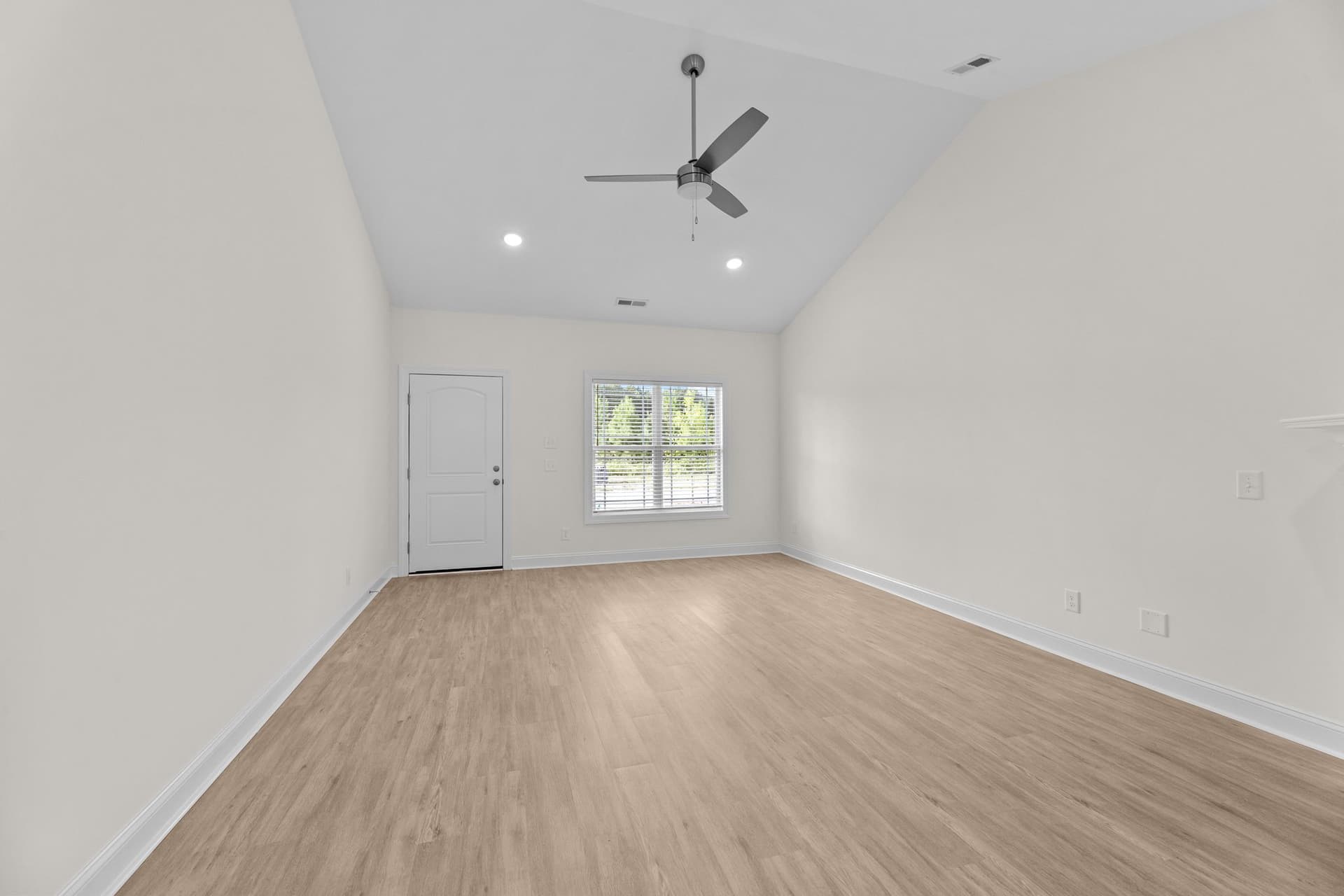 2604 A Nexus Drive interior 1