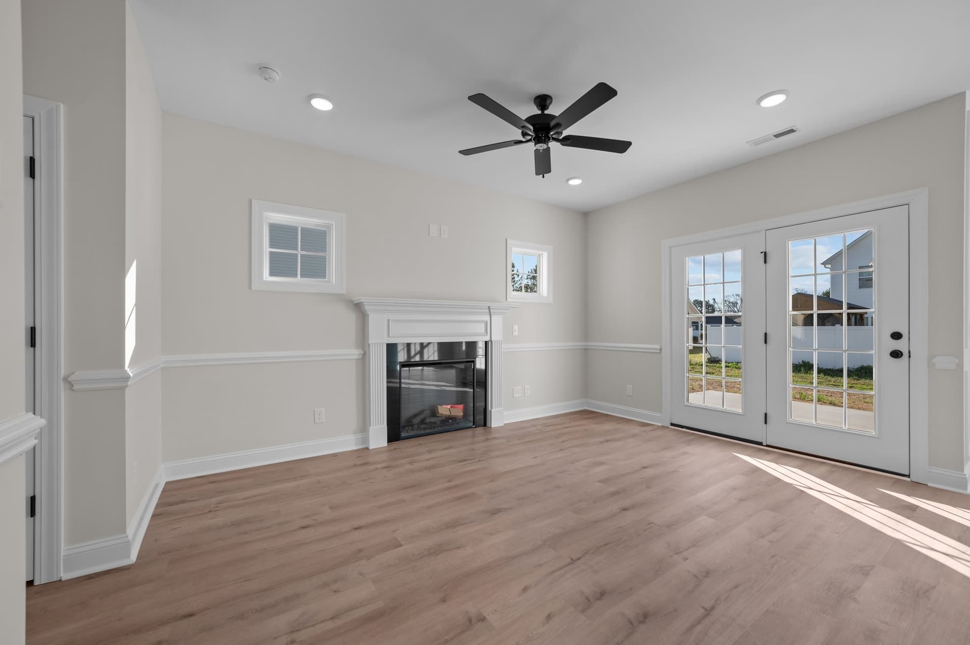 412 Pepperbush Court interior 8