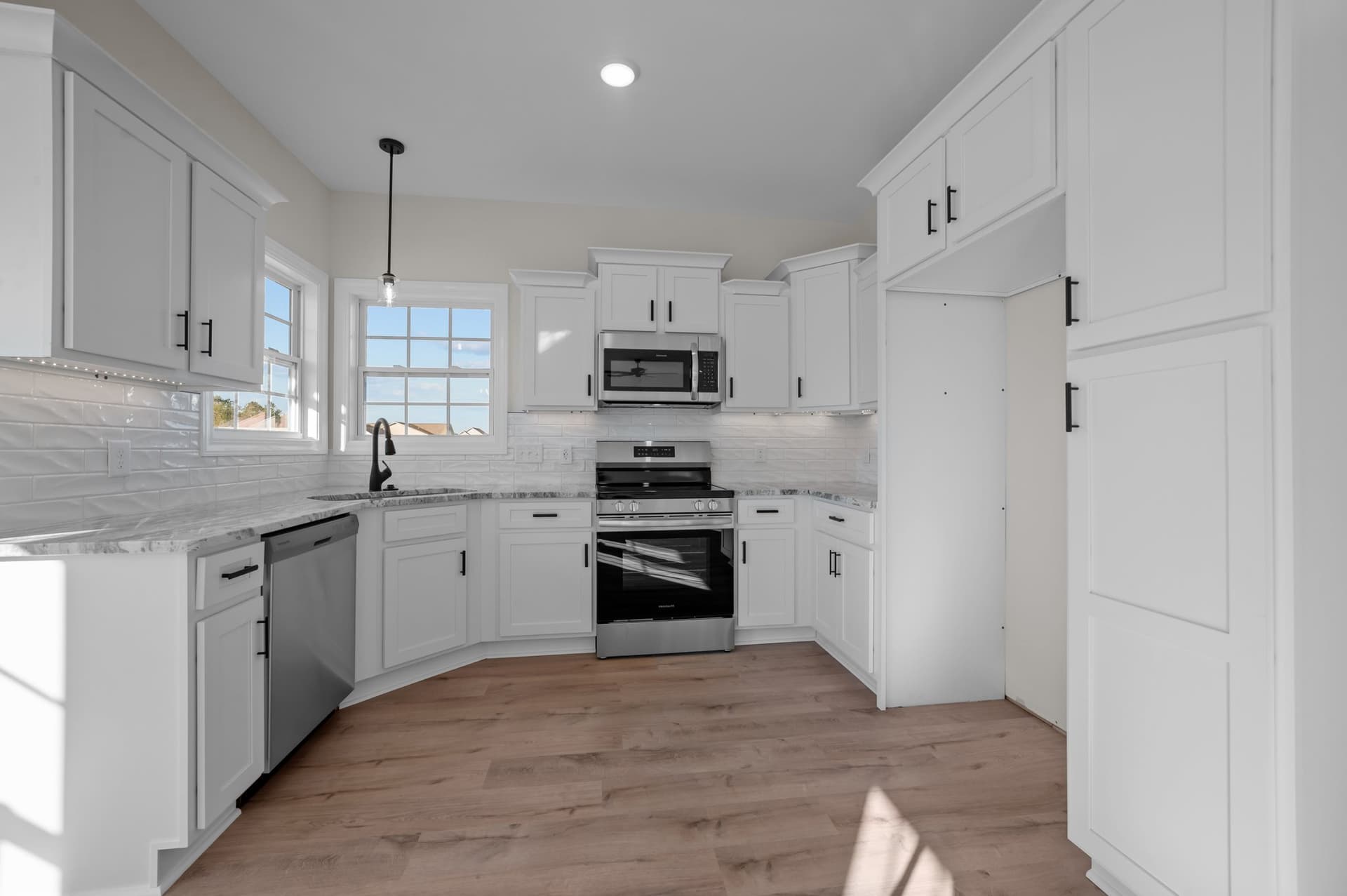 412 Pepperbush Court interior 11