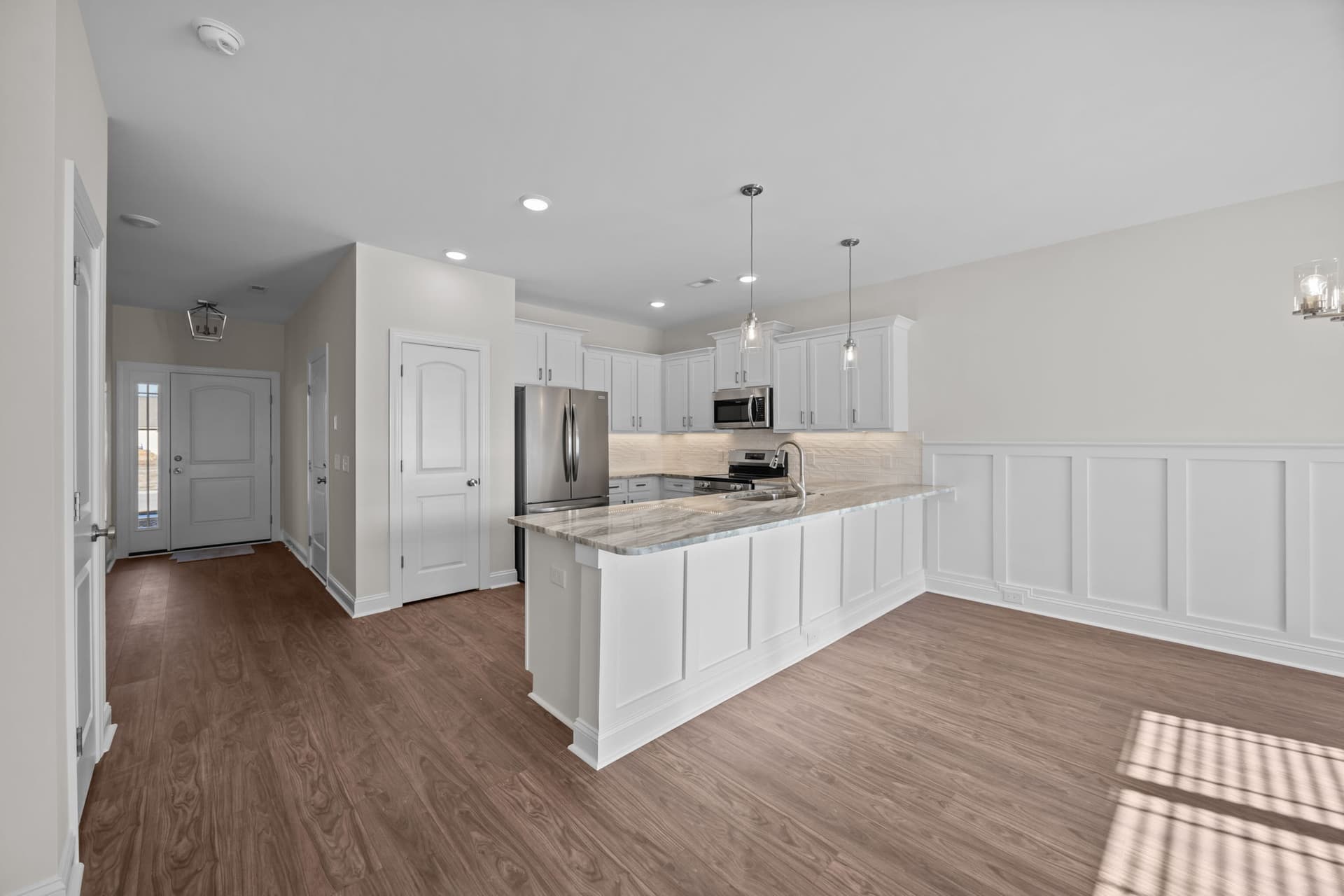 4301 A Laurel Ridge Drive interior 8