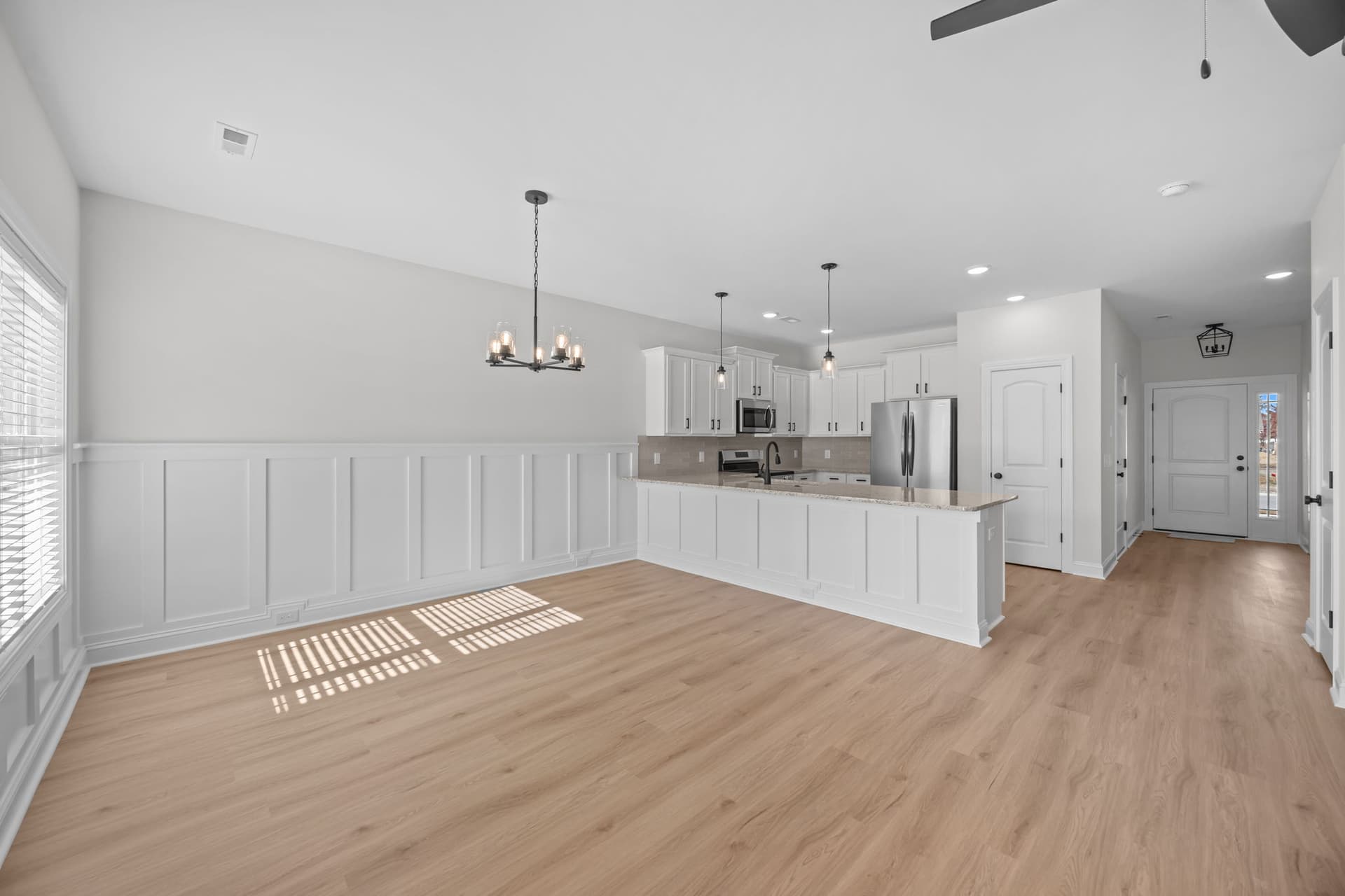 4301 B Laurel Ridge Drive interior 8