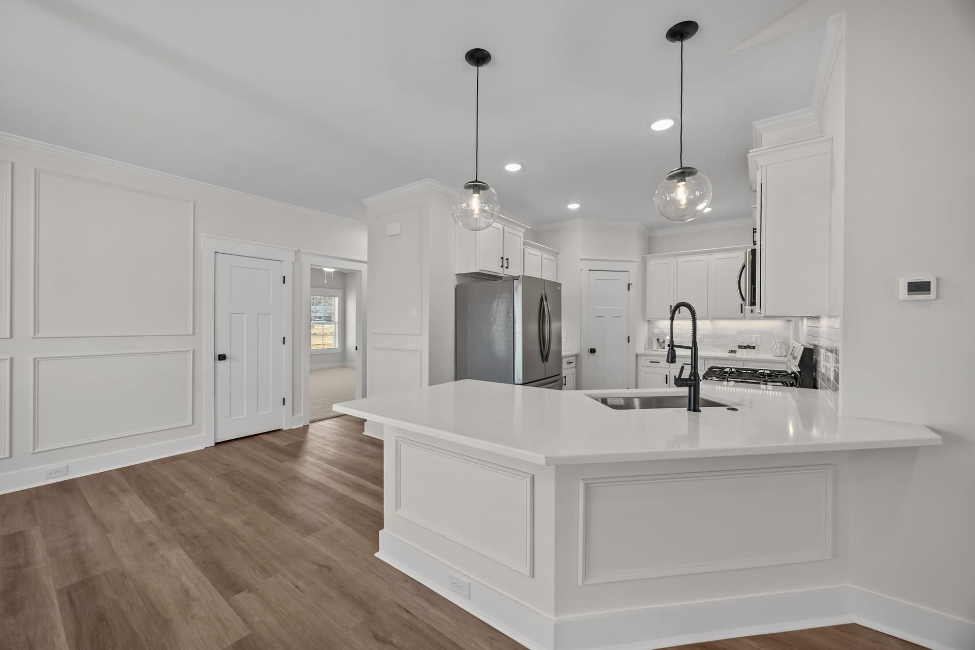 105 A Lady O Drive interior 4