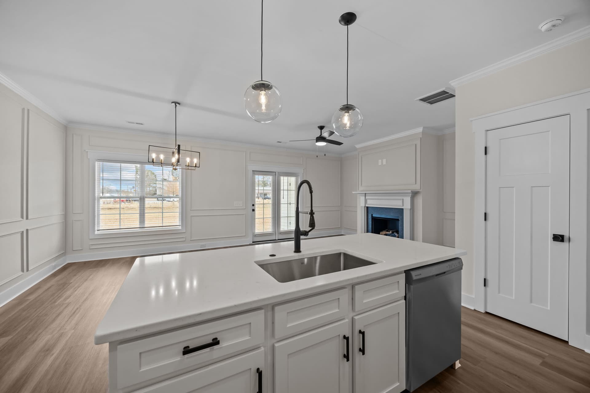 109 A Lady O Drive interior 4