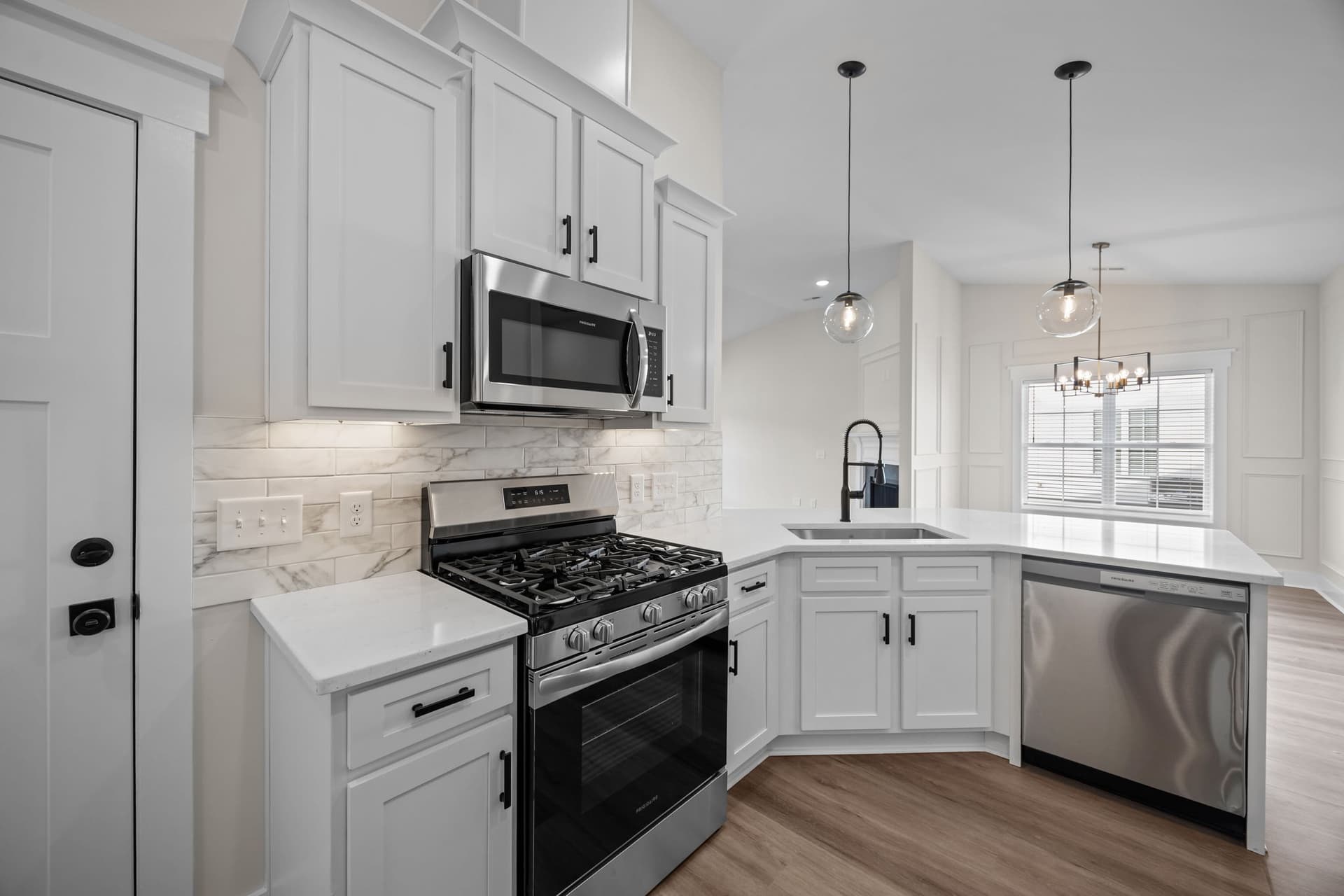 121 A Lady O Drive interior 7