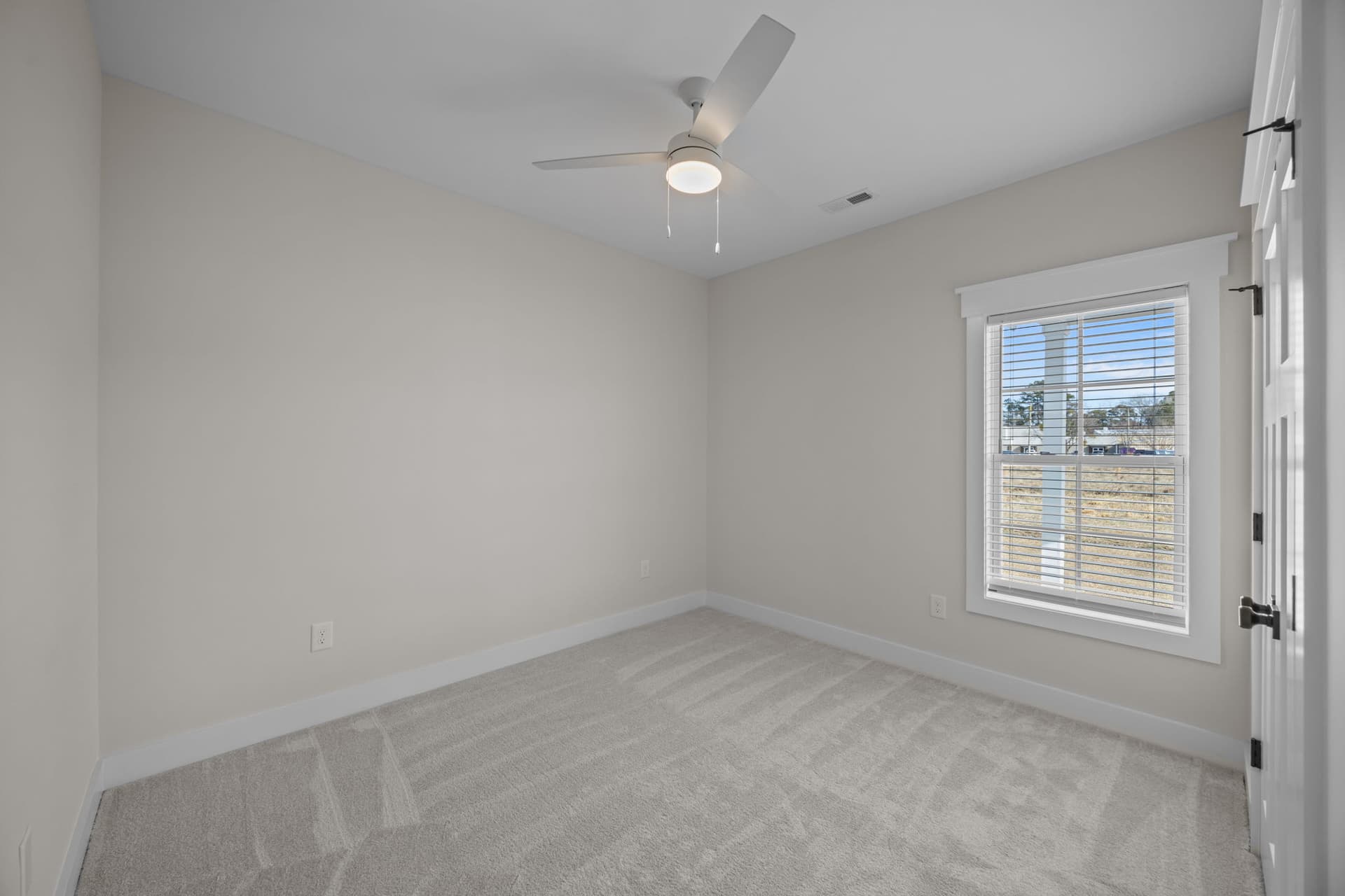 121 A Lady O Drive interior 8