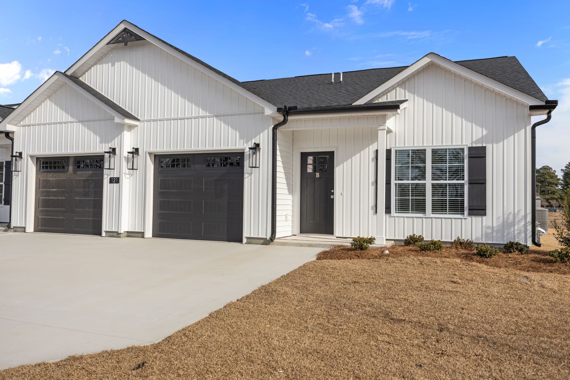 121 B Lady O Drive exterior