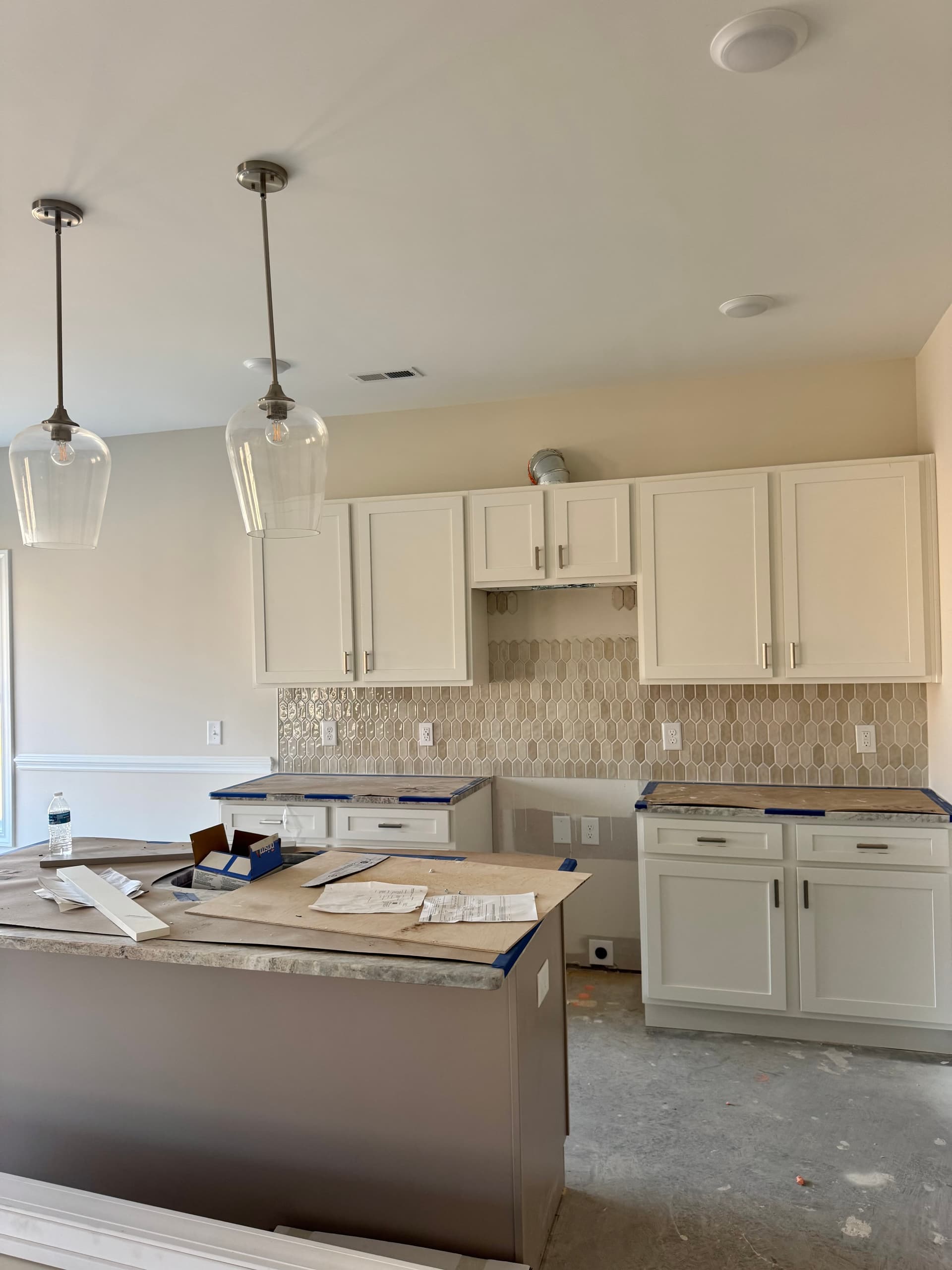 333 Mangrove Court interior 1