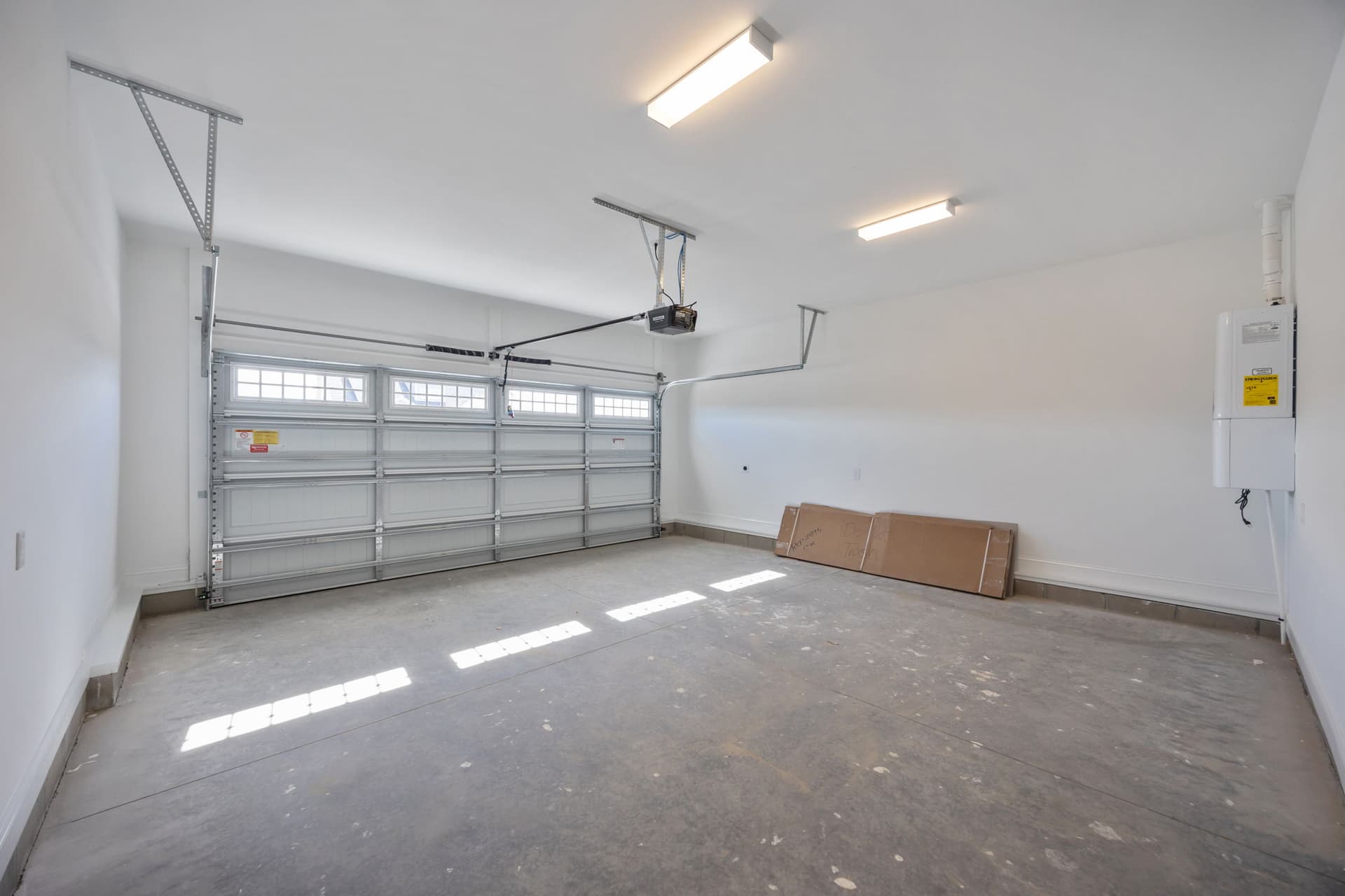 2404 Great Laurel Court interior 5