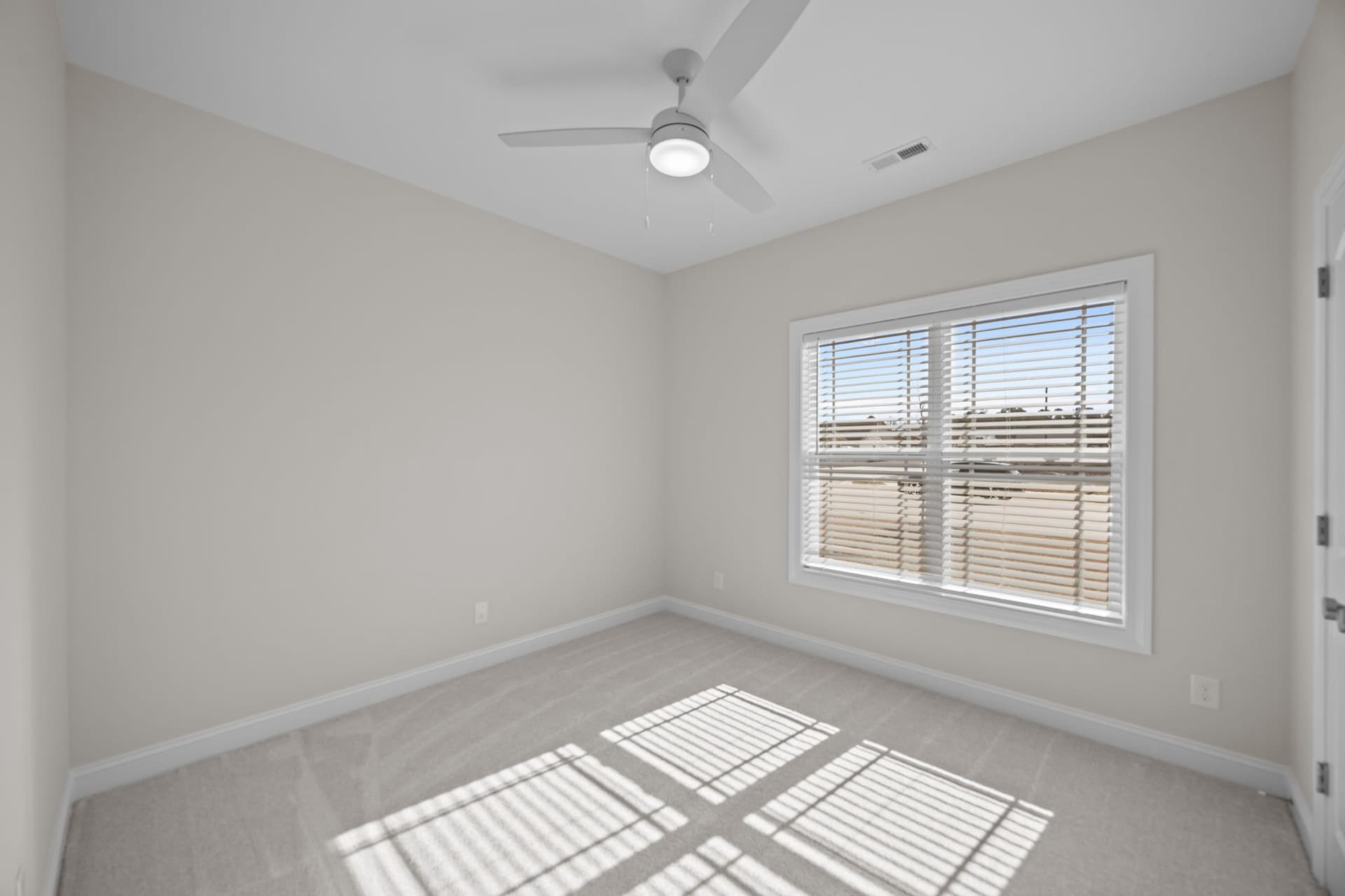 2404 Great Laurel Court interior 8