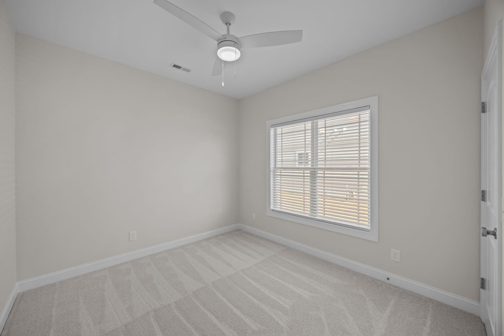 2404 Great Laurel Court interior 10