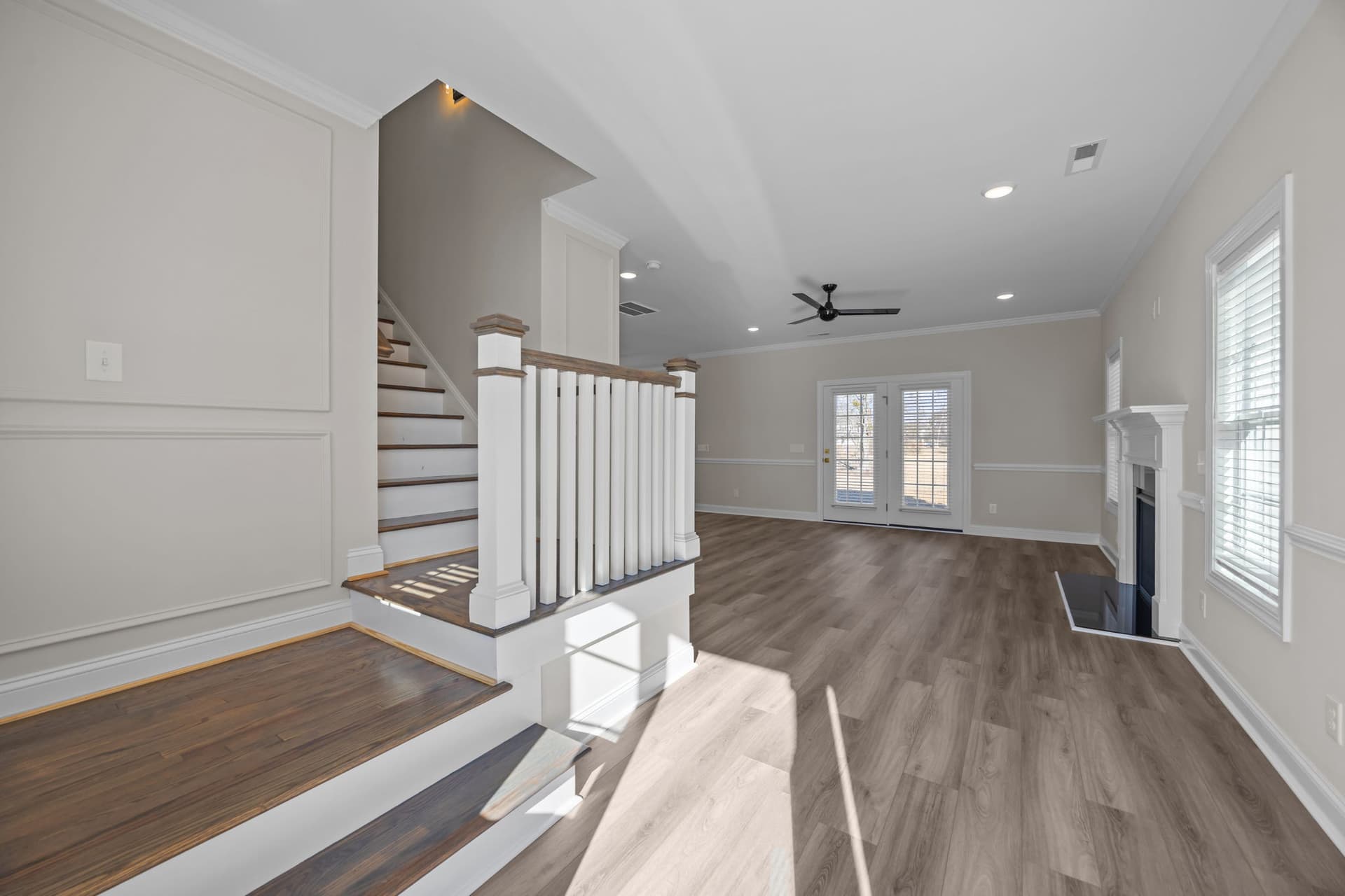 2364 Great Laurel Court interior 3